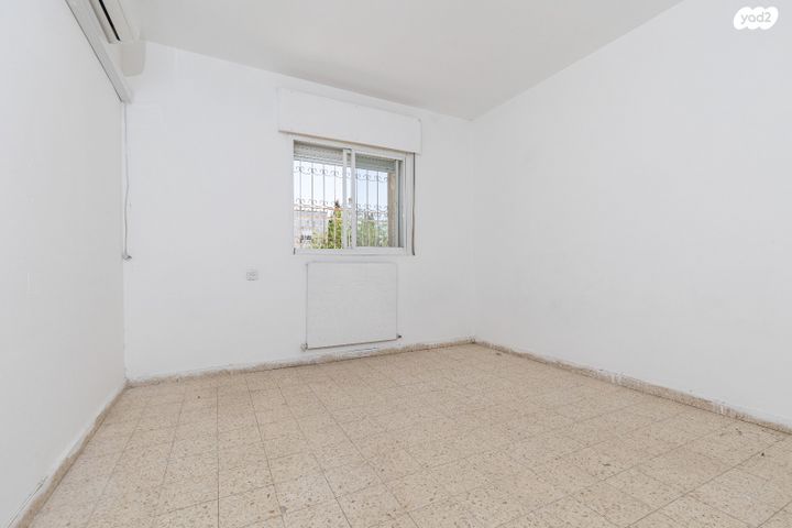 דירה, פסגת זאב, ירושלים