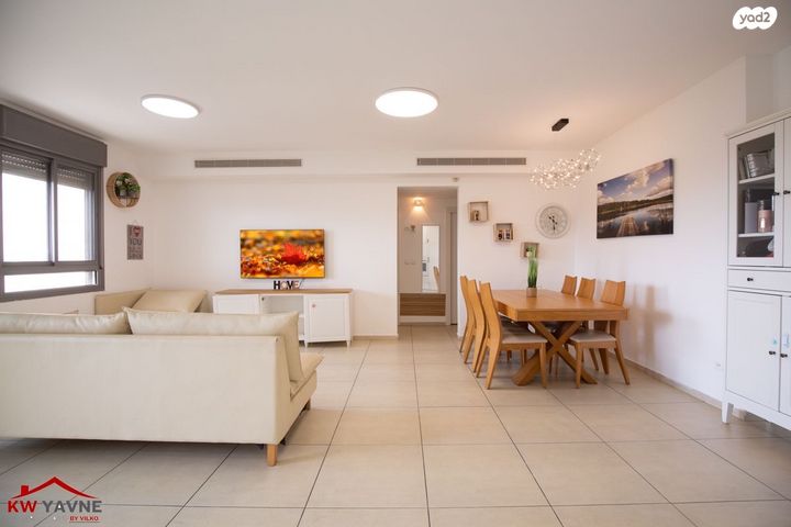 דירה, הסירה, נאות רבין, יבנה