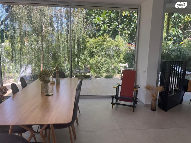 בית פרטי/ קוטג', גולן, רמת השרון