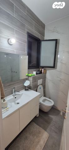 בית פרטי/ קוטג', בית דגן