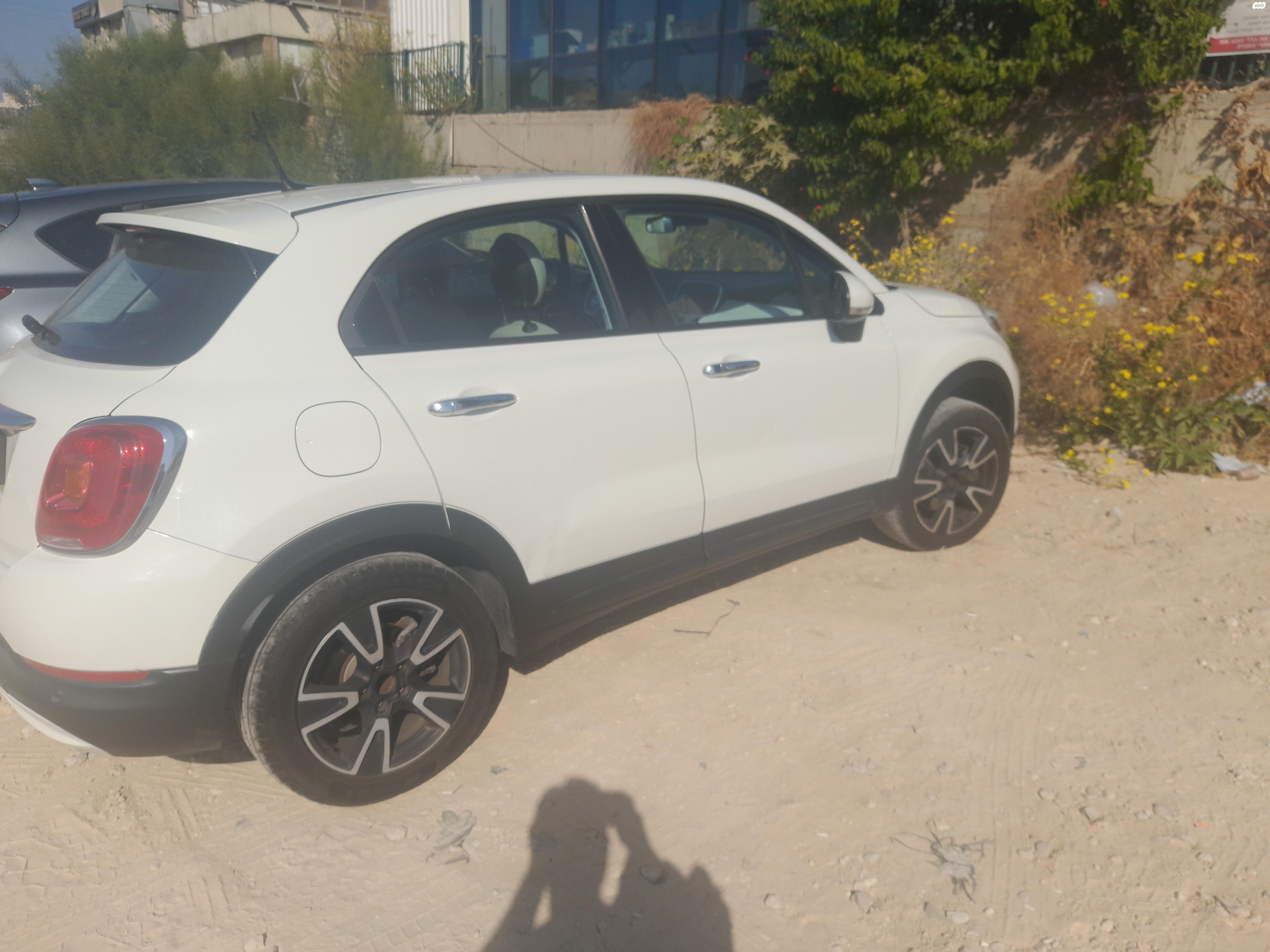 מודעת רכב פיאט 500X