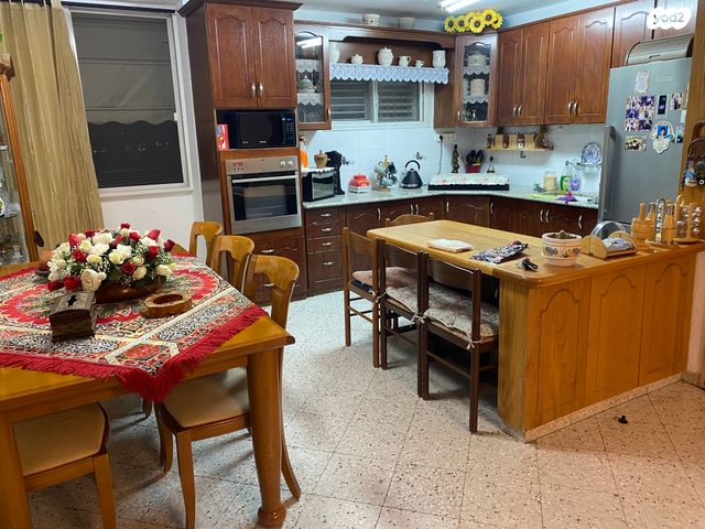 דירה, שדרות הרצל 7, קרית שמואל, טבריה