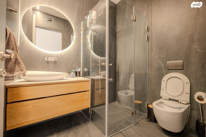 בית פרטי/ קוטג', אלוף יצחק חופי, שיכון צנחנים, רמת גן