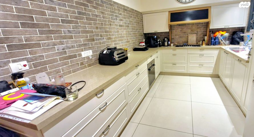 דירת גן, ע. הלל, נווה זמר, רעננה