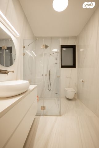 בית פרטי/ קוטג', אלוף יצחק חופי, שיכון צנחנים, רמת גן