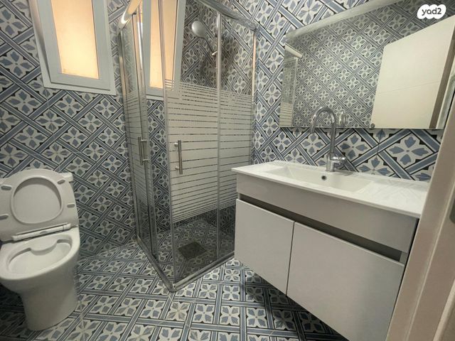 בית פרטי/ קוטג', קדושי סטרומה, מלחה, מנחת, ירושלים