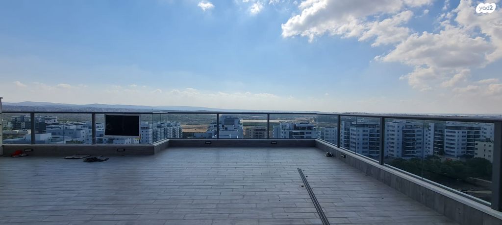 גג/ פנטהאוז