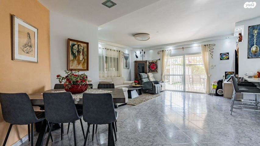 דירת גן, אהרון קציר, באר שבע