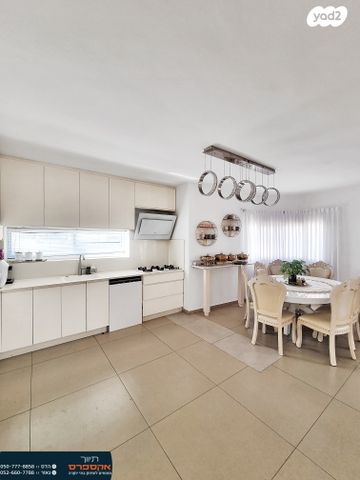 בית פרטי/ קוטג', להבים