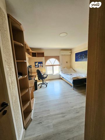 בית פרטי/ קוטג', רחבת מבצע חירם, קרית גת