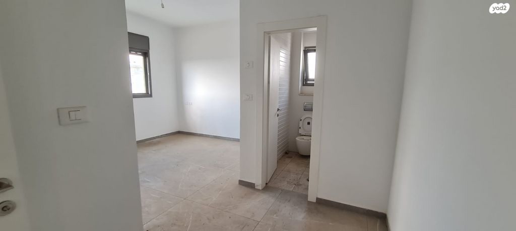 גג/ פנטהאוז, חריש