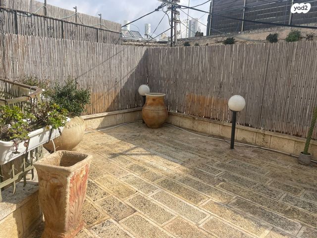 בית פרטי/ קוטג', קדושי סטרומה, מלחה, מנחת, ירושלים