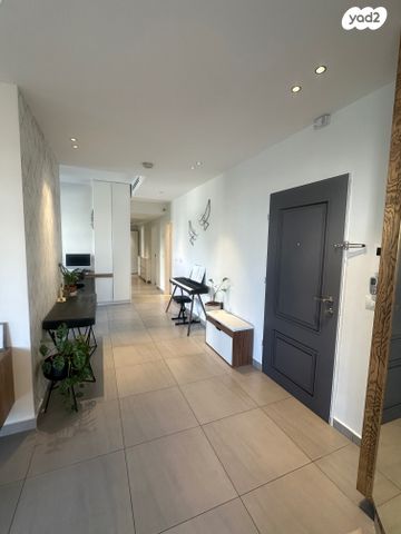 דירה, חסידה, הציפורים, מודיעין מכבים רעות