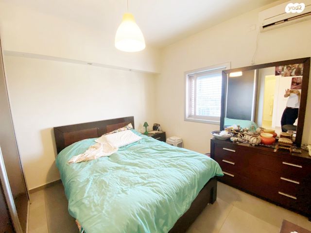 דירה, שמעון בן צבי, שטח 9, גבעתיים