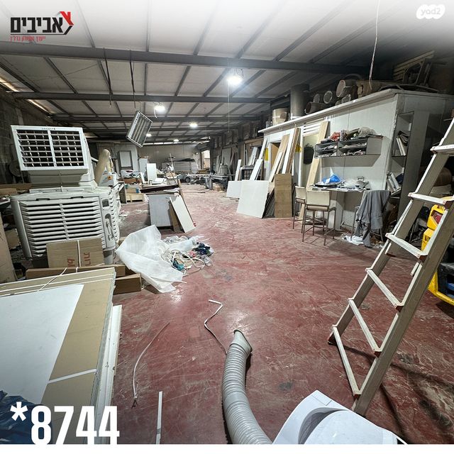 מבני תעשיה, מדריד, שדרות