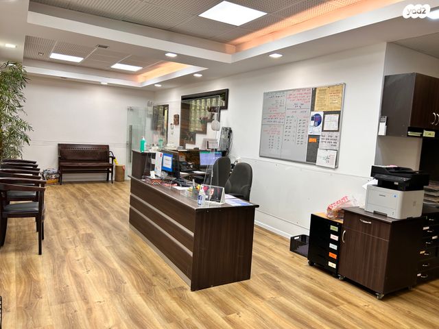 קליניקות, ויצמן, מרכז, כפר סבא