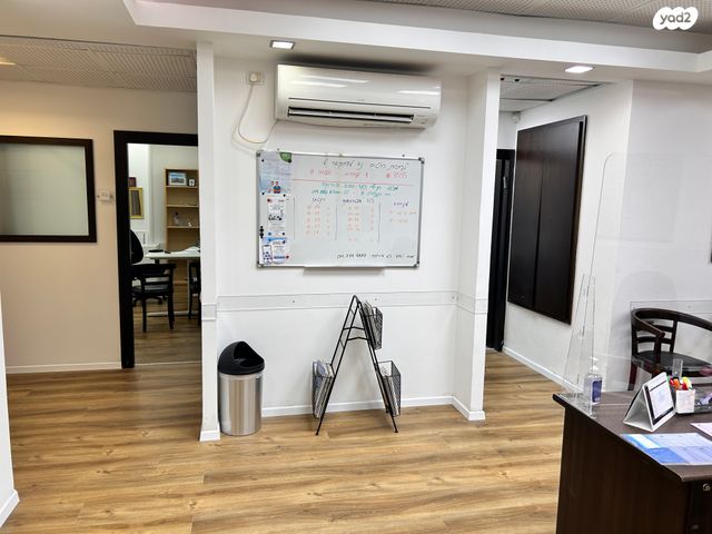 קליניקות, ויצמן, מרכז, כפר סבא