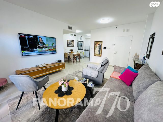 דירה, שדרות דוד בן גוריון 7, הסיטי, אשקלון