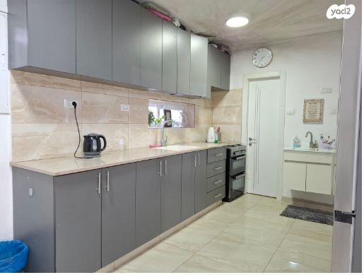 דירה, נפתלי, בקעה, ירושלים