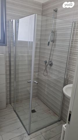 דירה, דרך השלום 15, הכרם ג', עכו