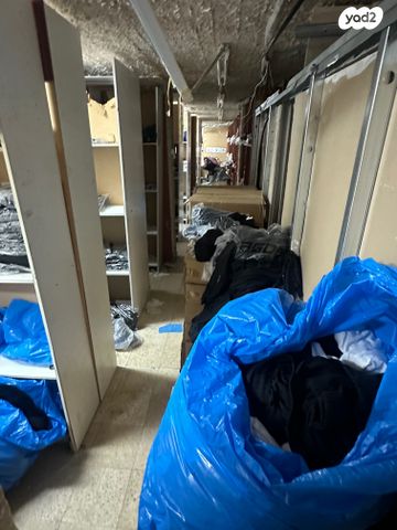 מחסנים, ביל"ו, ב' / צפון מערב העיר, רחובות