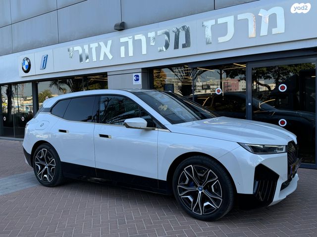מודעת רכב ב מ וו iX