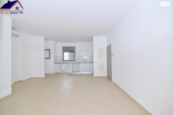 דירה, אודם 15, אבני חן, חריש