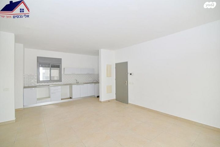 דירה, אודם 15, אבני חן, חריש