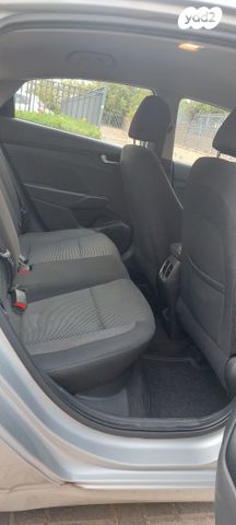 יונדאי אקסנט i25