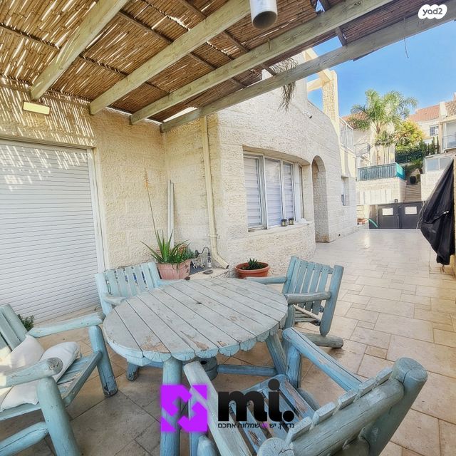 בית פרטי/ קוטג', אבן גבירול, בית שמש