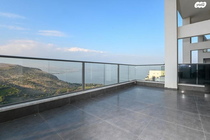 גג/ פנטהאוז, מורן, טבריה