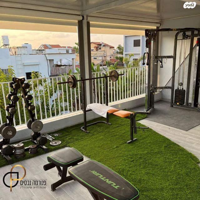 דו משפחתי, נהריה