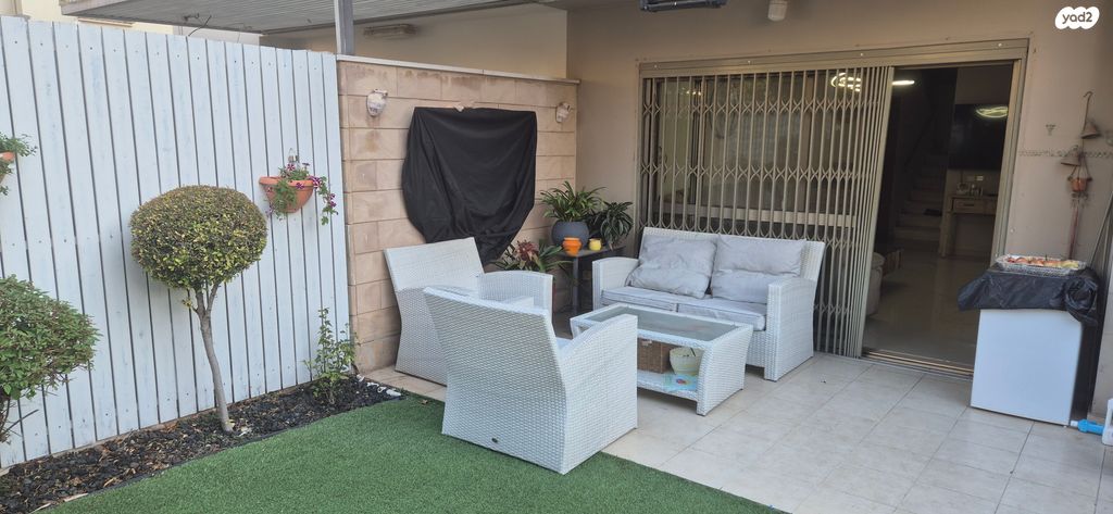 בית פרטי/ קוטג', בית דגן