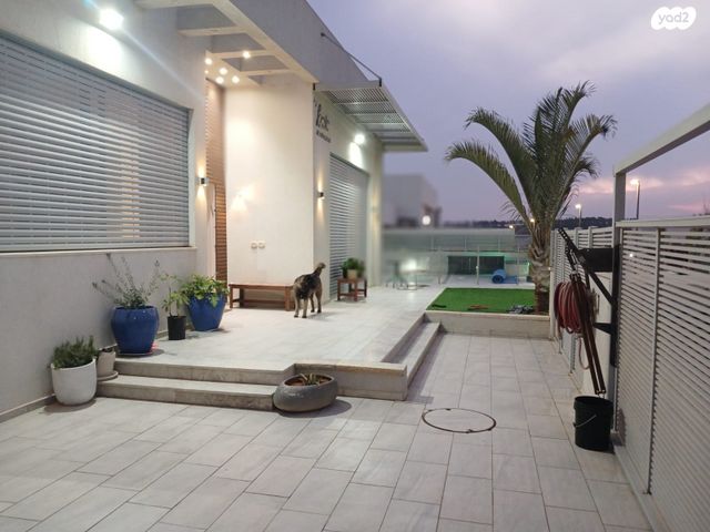 בית פרטי/ קוטג', מיתר / כרמית