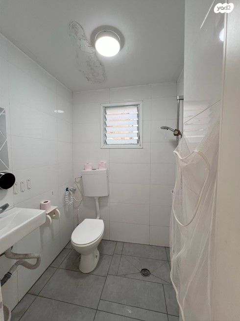 דירת גן, צהלון, שיכוני חסכון, תל אביב יפו