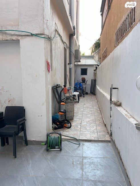 דירת גן, צהלון, שיכוני חסכון, תל אביב יפו