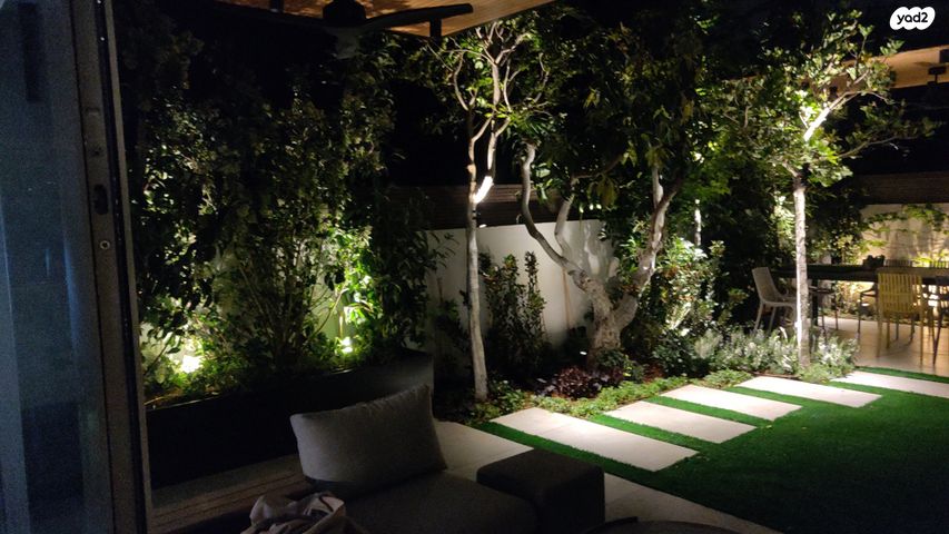 דו משפחתי, פתחיה מרגנשבורג, שיכון דן, נווה דן, תל אביב יפו