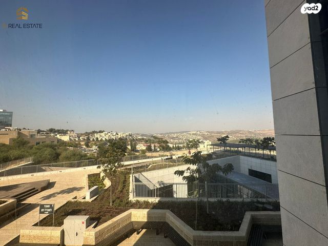 משרדים, נחום חפצדי, אזור תעשיה גבעת שאול, ירושלים