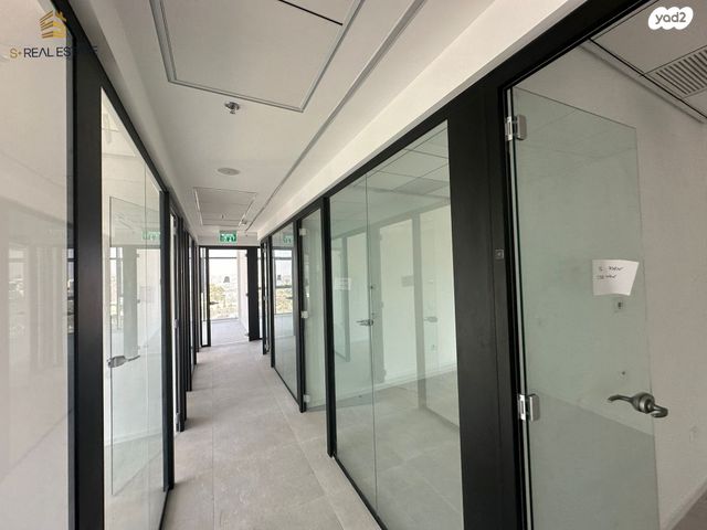 משרדים, נחום חפצדי, אזור תעשיה גבעת שאול, ירושלים