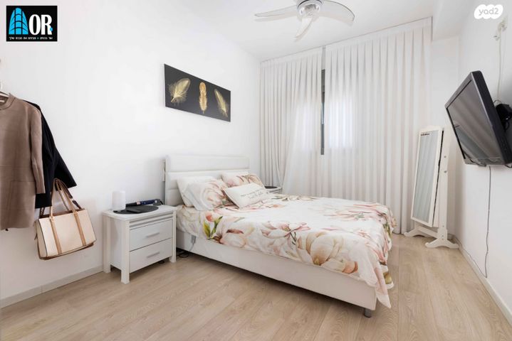 דופלקס, שדרות יצחק רבין, פארק המושבה, באר יעקב