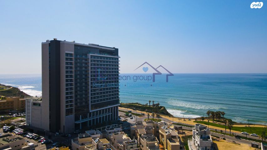 בית פרטי/ קוטג', פייר קניג 54, נוף הטיילת, נתניה