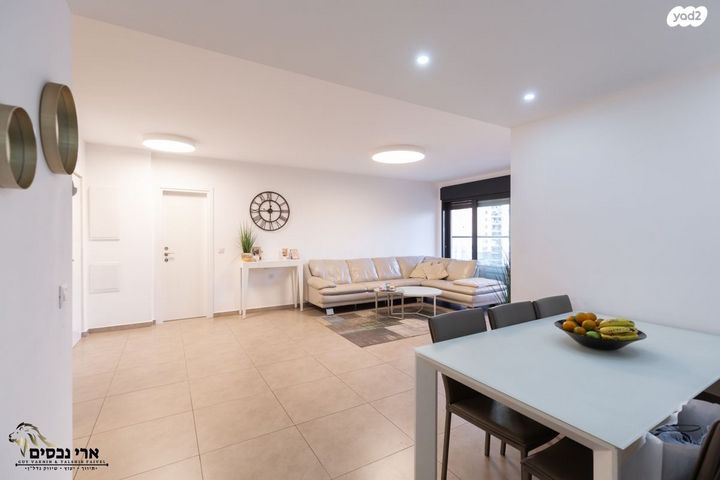 דירה, המשוט, נאות רבין, יבנה