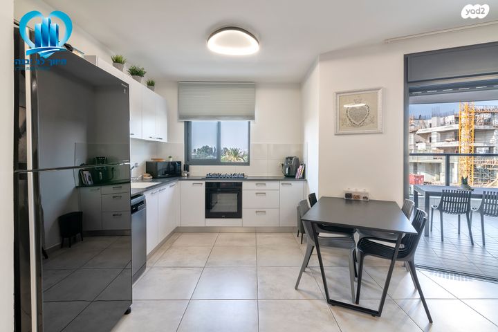 דירה, הנמל, נאות רבין, יבנה