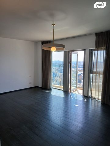 דירה, אילת, תל אביב יפו