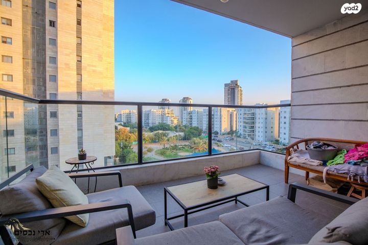 דירה, המשוט, נאות רבין, יבנה