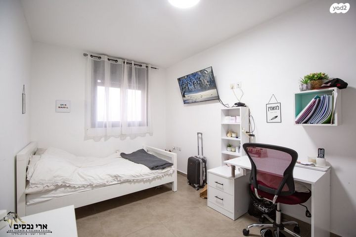 דירה, המשוט, נאות רבין, יבנה