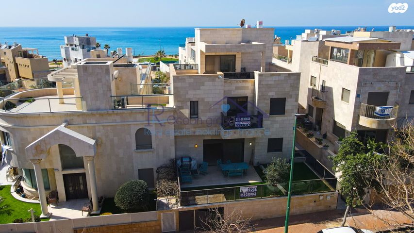 בית פרטי/ קוטג', פייר קניג 54, נוף הטיילת, נתניה