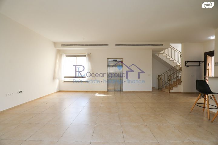 בית פרטי/ קוטג', פייר קניג 54, נוף הטיילת, נתניה