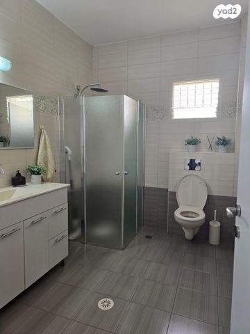 בית פרטי/ קוטג', אופקים