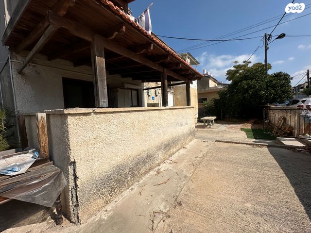 דירת גן, גבעת אולגה, חדרה